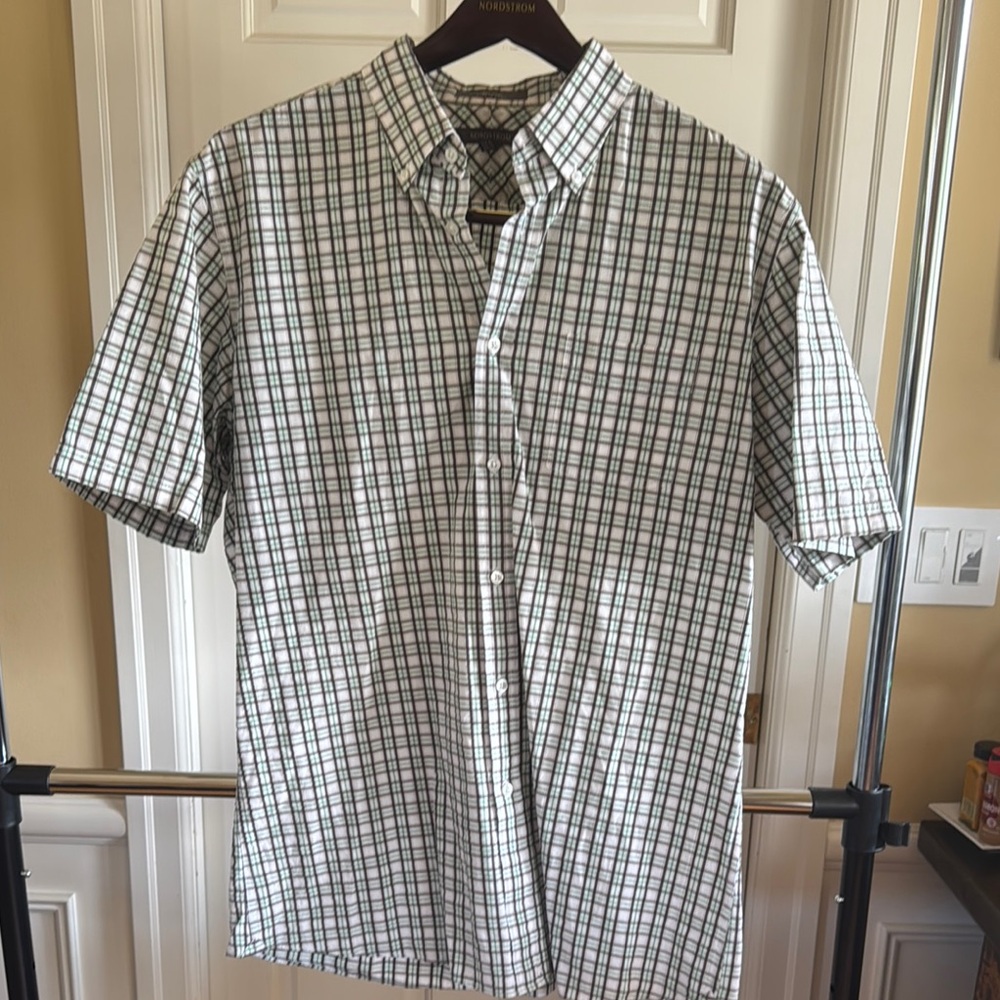 Nordstrom Green and White Casual Button Down Shirt
